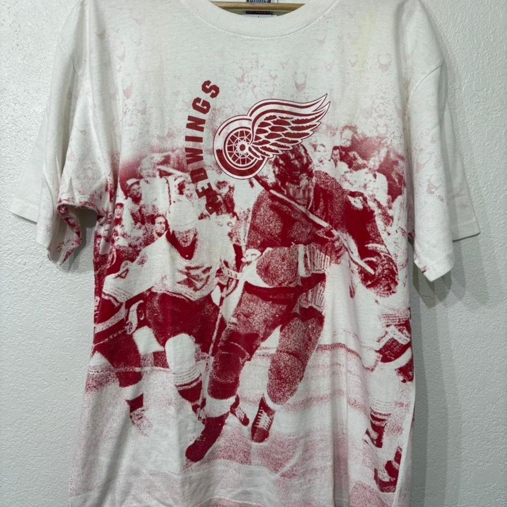 Detroit Red Wings hockey all over‎ print
